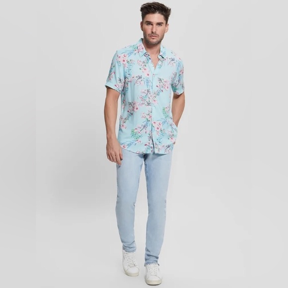 New GUESS Eco Rayon Wild Orchid Shirt SZ L - Picture 9 of 15